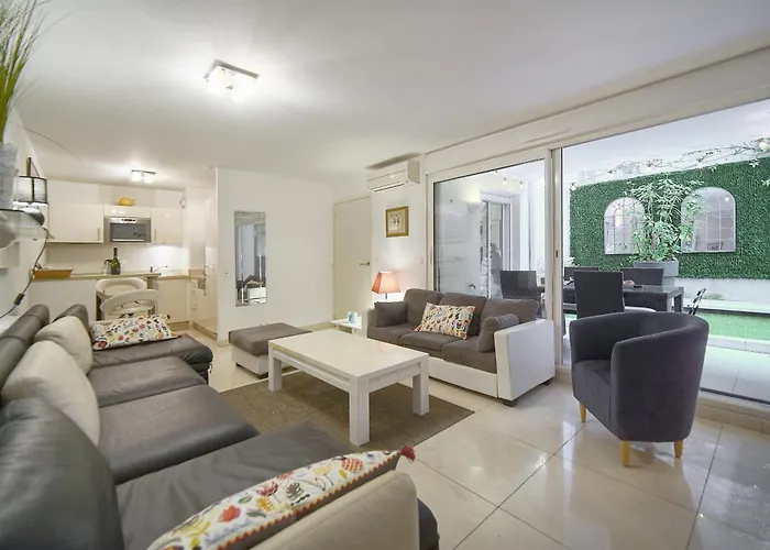 2 Pieces Terrasse, Clemenceau A1b263 Apartmán *