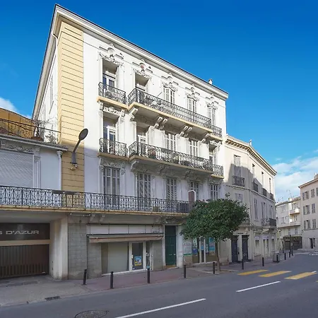 Daire 2 Pieces Terrasse, Clemenceau A1b263