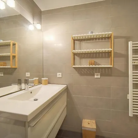 Daire 2 Pieces Terrasse, Clemenceau A1b263 *